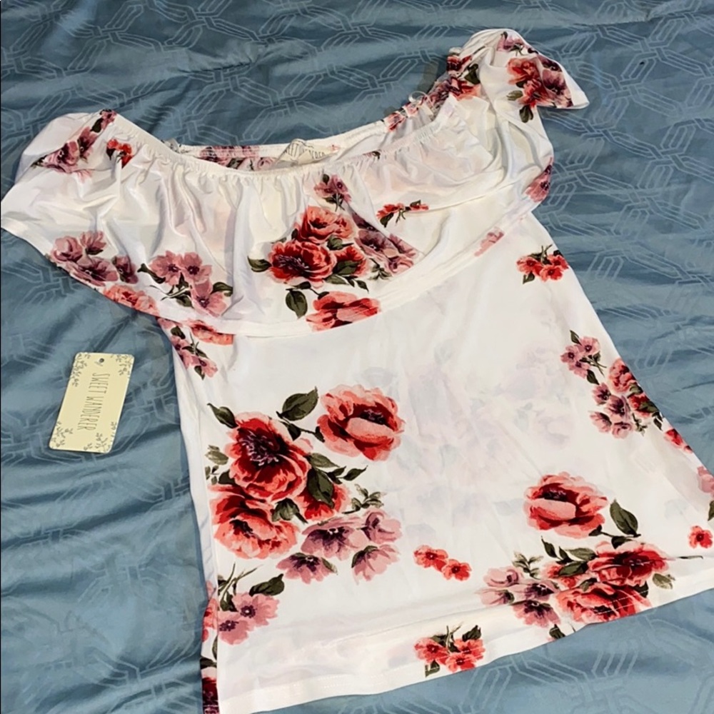 Off shoulder floral shirt